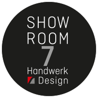 Logo Show Room
